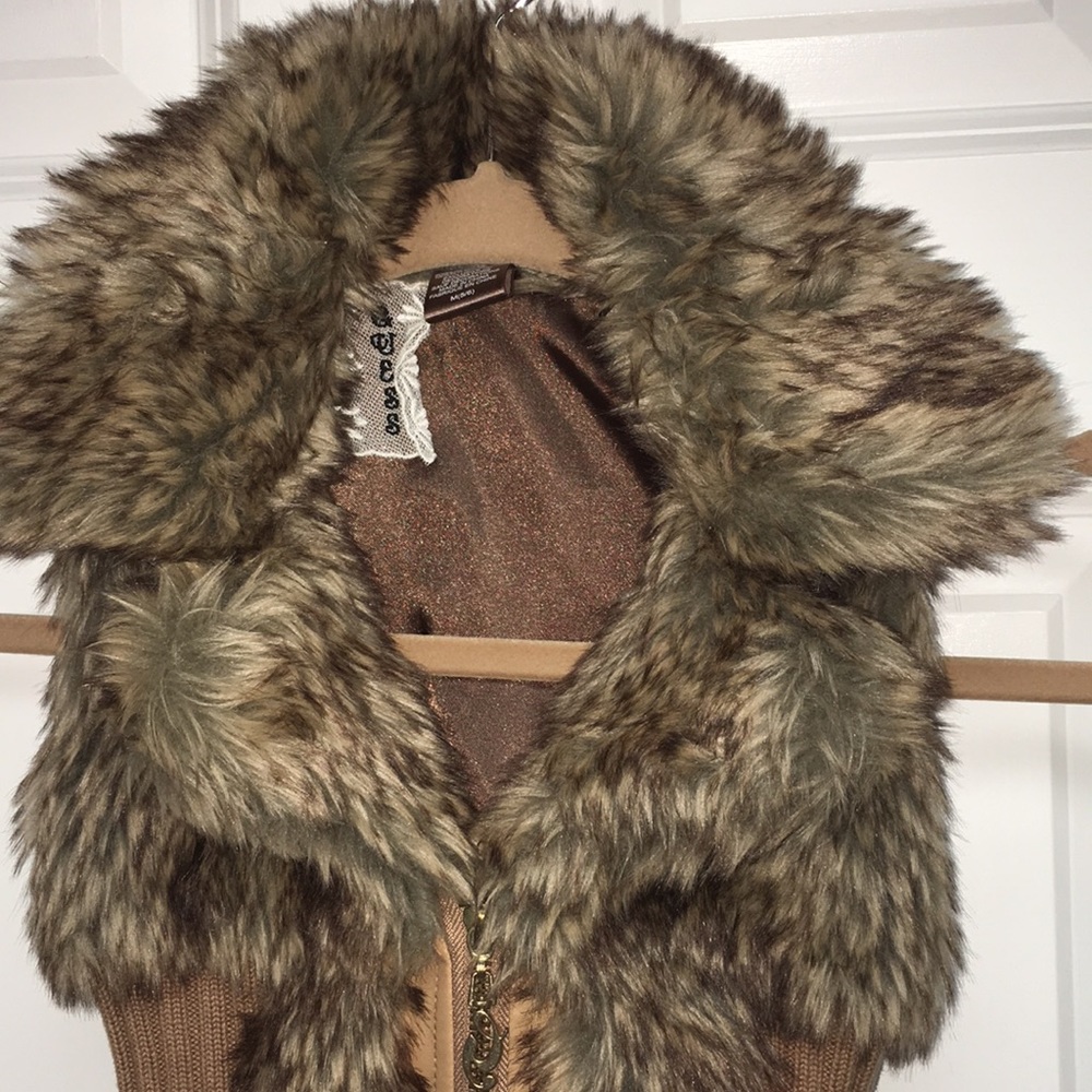 Guess Girl’s Faux Vest - Picture 3 of 6